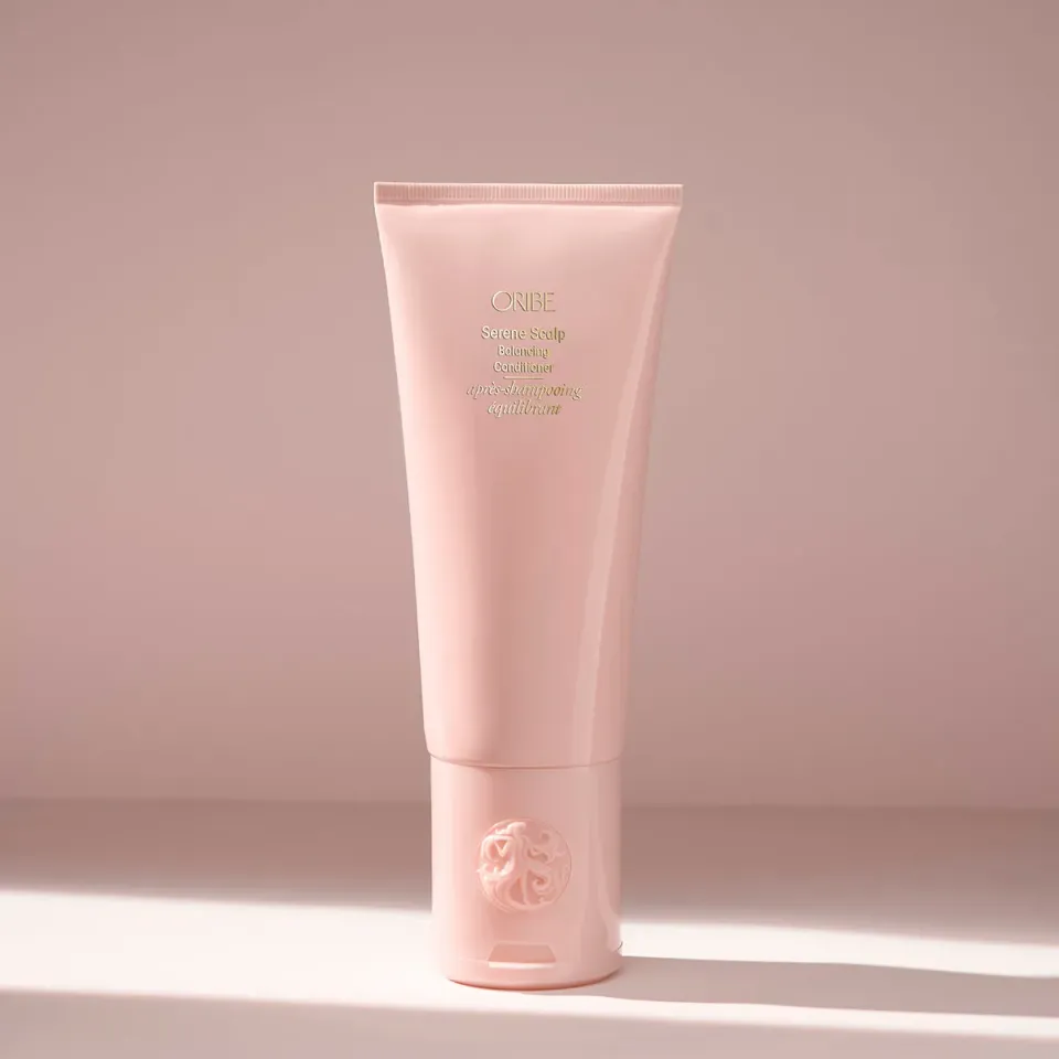 Oribe Serene Scalp Balancing Conditioner Normal Schuppen