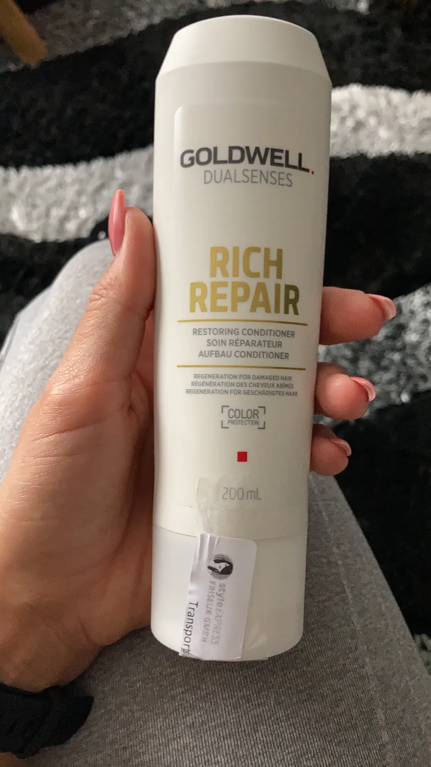 Goldwell Dualsenses Rich Repair Conditioner 200 ml trockenes Haar