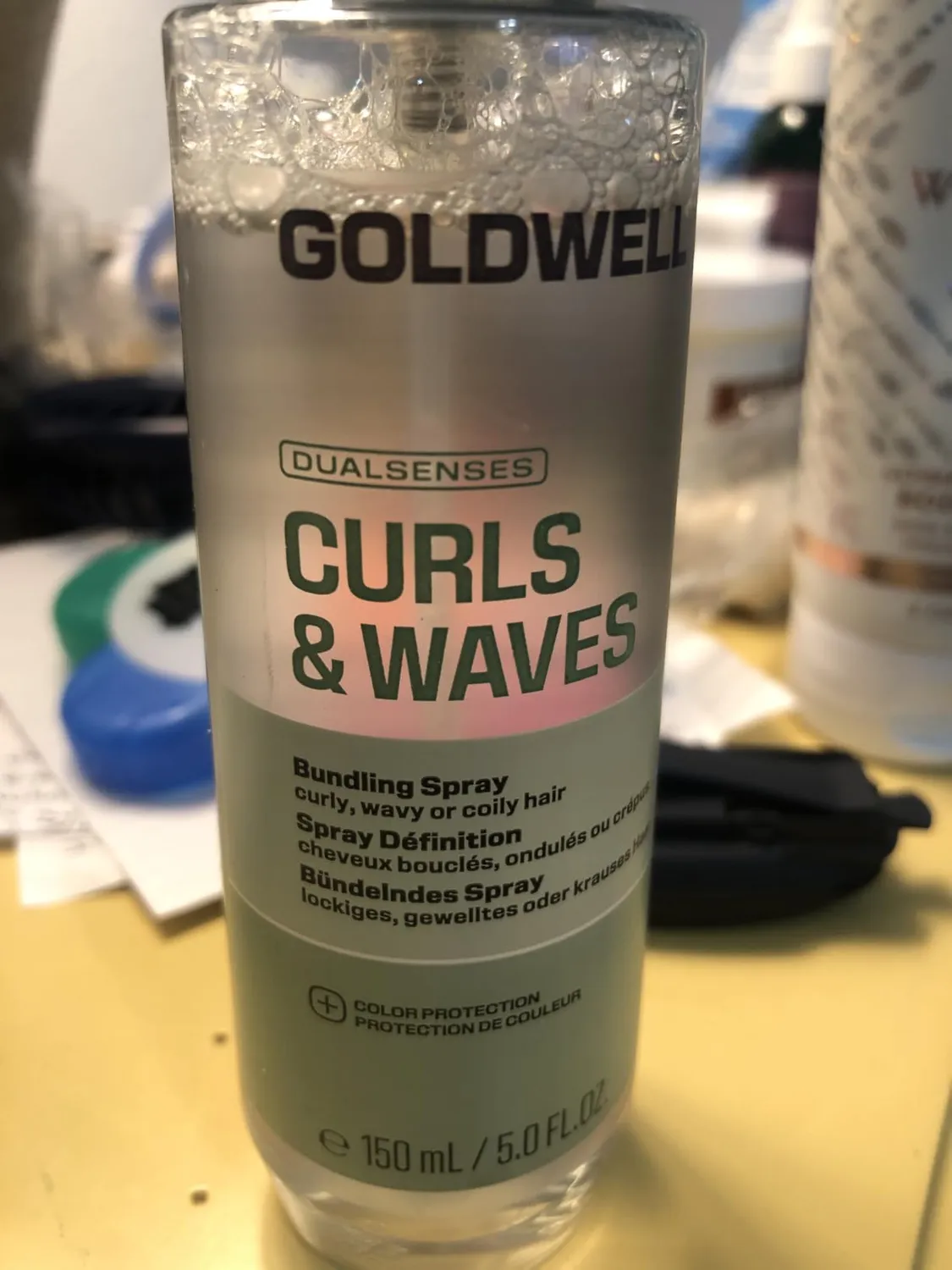 Goldwell Dualsenses Curls & Waves Lockenspray Hitzeschutz