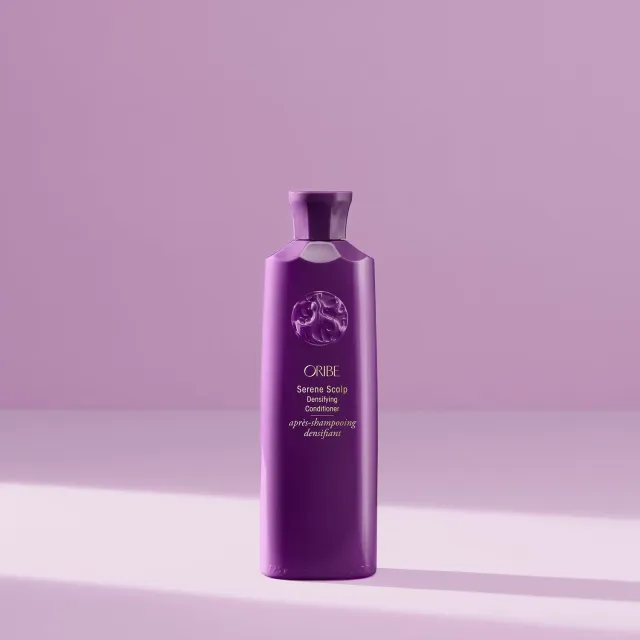 Oribe Serene Scalp Densifying Conditioner för dünnes Haar Normal