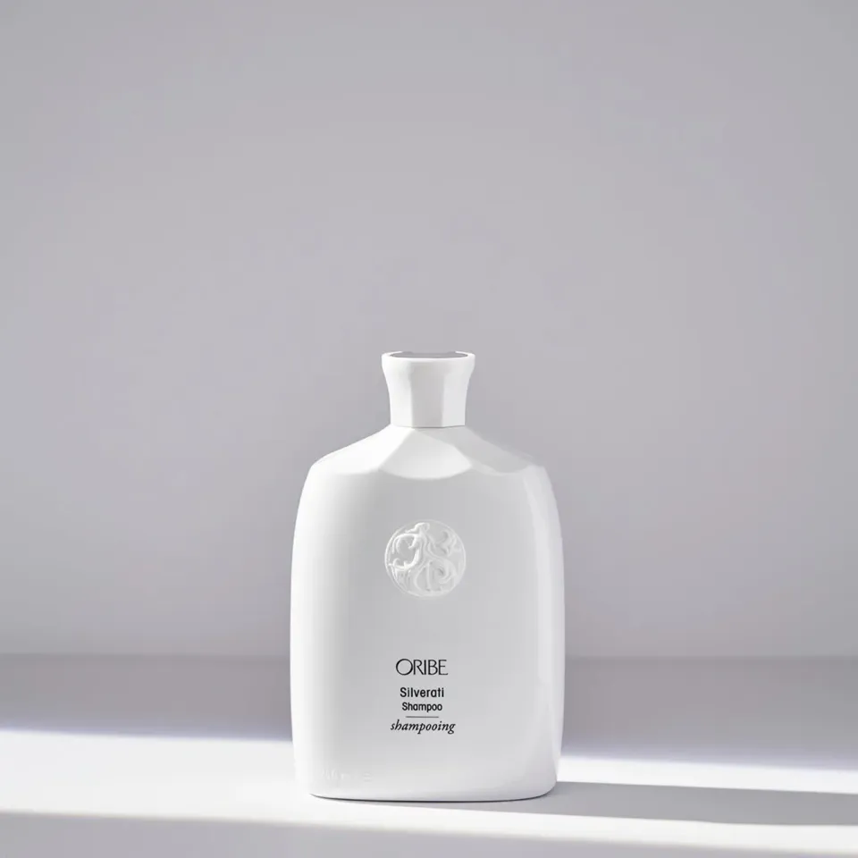 Oribe Silverati Shampoo Normal graues Haar
